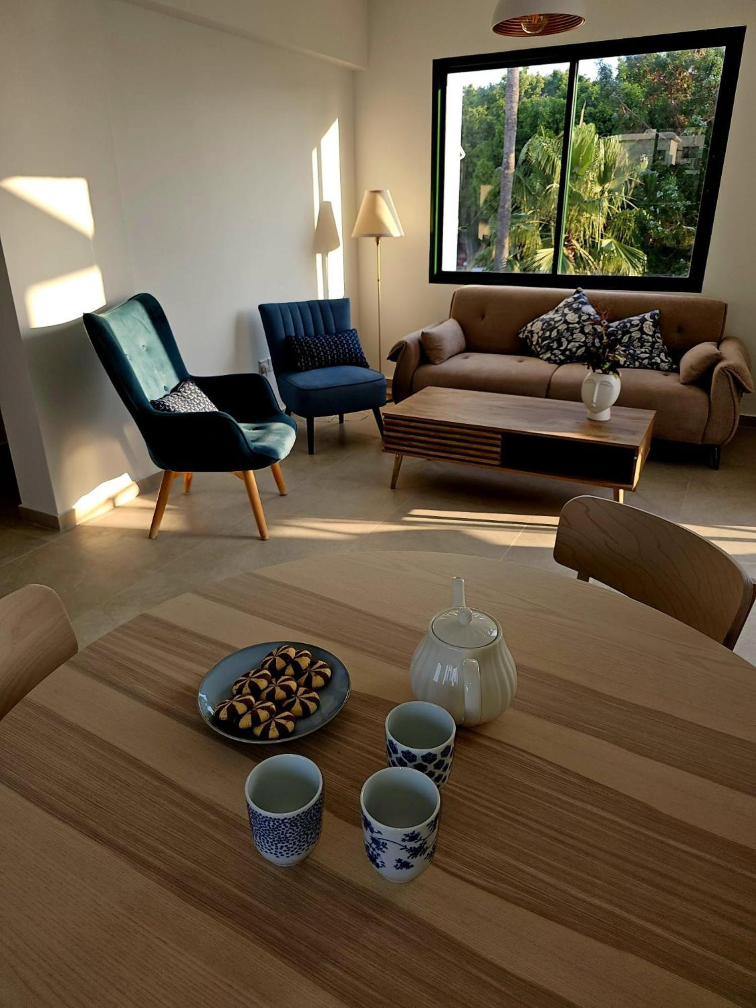 Appartement Pool Sight Center Location 2 Bedrooms *
