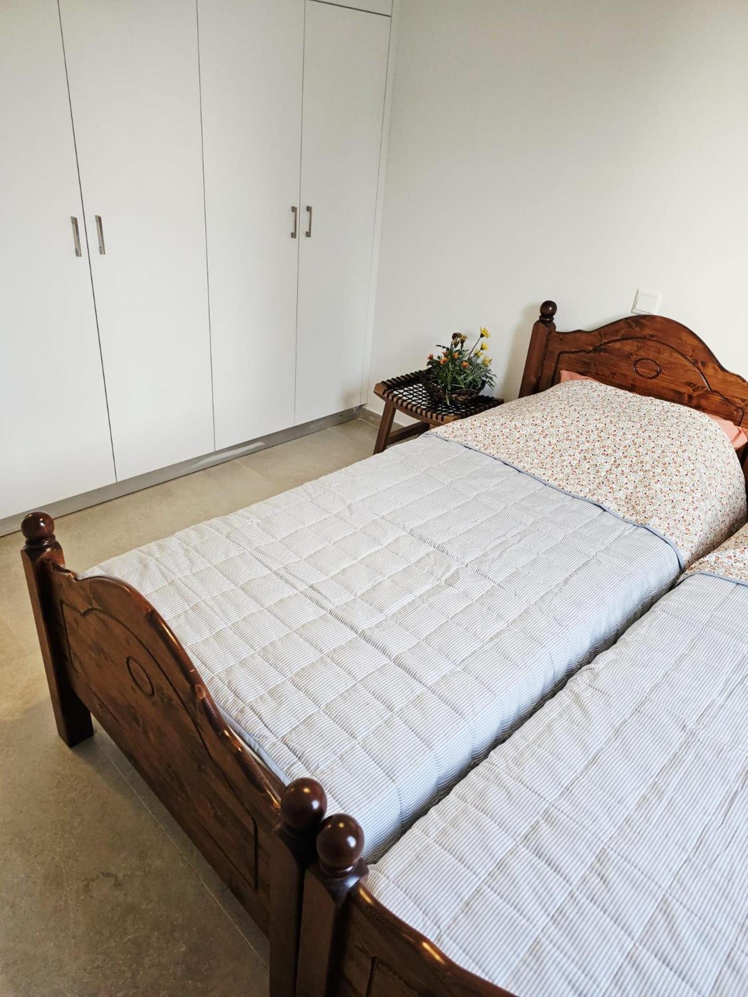 Pool Sight Center Location 2 Bedrooms Appartement Paphos